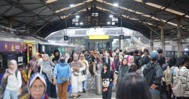 Di Daop 2, Puncak Kepadatan Libur Panjang Kenaikan Yesus Kristus Tembus 20.992 Pelanggan