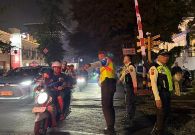 Daop 2 Himbau Pelanggan Datang Lebih Awal ke Stasiun, Antisipasi Konvoi PERSIB Juara