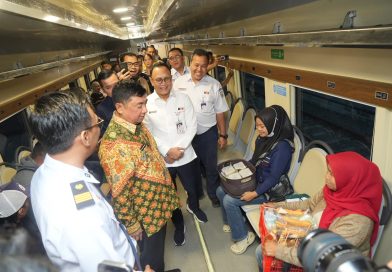 Hari Ini Berangkat Perdana!KA Cikuray Resmi Gunakan Rangkaian Baru Okupansi Lebih dari 100 Persen