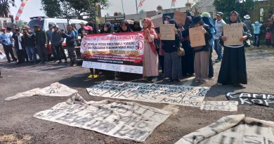 Tutup Segera Tempat Karaoke!Warga Juga Desak Pemkot Tasik Agar Evaluasi Camat Indihiang