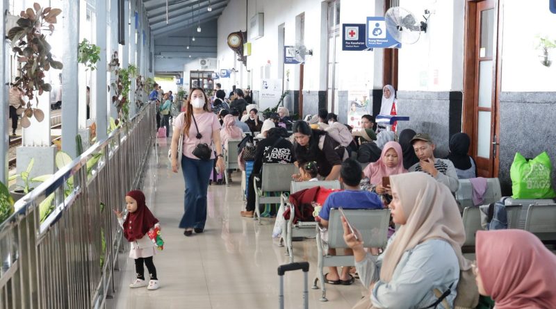 Libur Panjang Maulid Nabi SAW Bandung Jadi Destinasi Favorit Penumpang, Tasik Urutan Ketiga