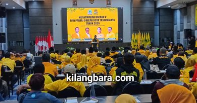Diajak Bergabung Oleh Ketua DPD Partai Golkar Jabar, Diky Candra : Saya Istikharah Dulu